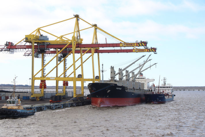 За семь месяцев 2025 года грузооборот морских портов России сократился на 4,6%