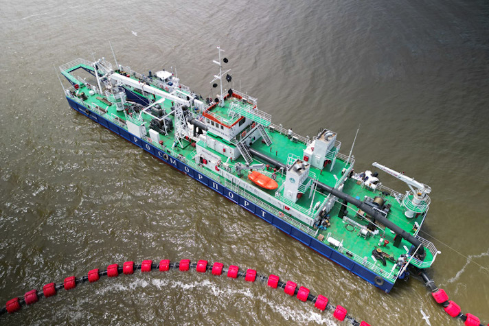 Состав дноуглубительного флота 'Росморпорта' в текущем году пополнят земснаряд и два судна обеспечения