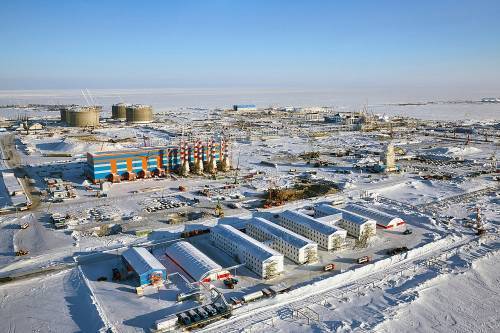 Дмитрий Медведев расширил границы порта Сабетта для проекта 'Арктик СПГ 2'