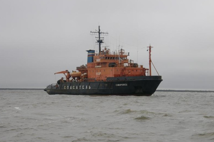 Правительство выделило средства на ремонт и обслуживание ледоколов-спасателей Росрыболовства