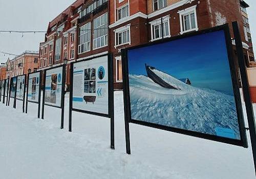 В Архангельске открылась уличная выставка поморского судостроения