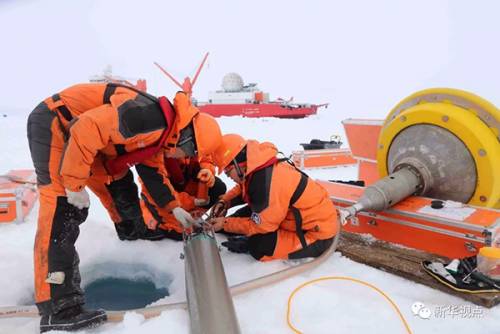 Китай разработал и установил в Арктике беспилотную ледовую станцию