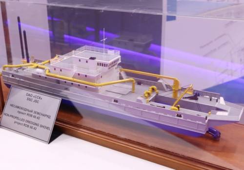 'Судоремонтно-судостроительная корпорация' продолжает строительство причалов для ВМФ