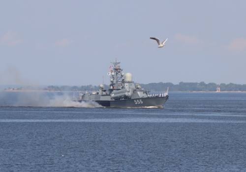 В Санкт-Петербурге и Кронштадте прошла репетиция Главного военно-морского парада