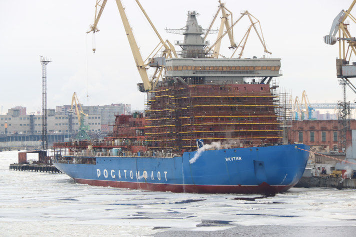 На Балтийский завод отправлено ядерное топливо для ледокола 'Якутия'