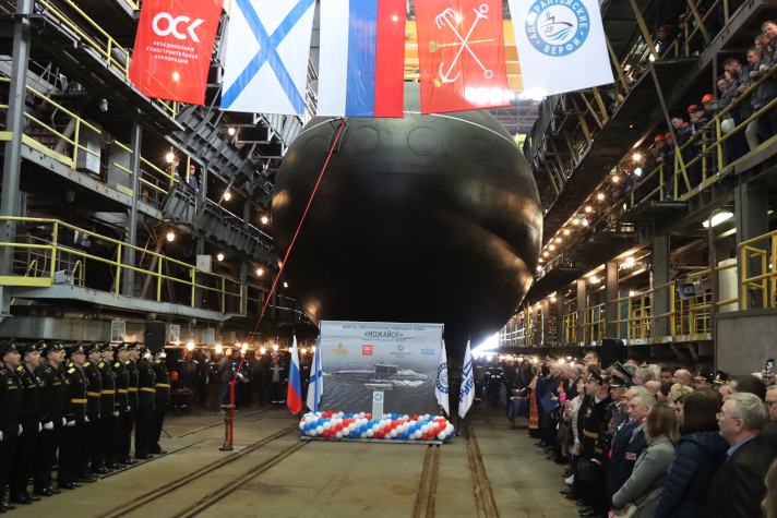 Подводная лодка 'Можайск' отработала погружение на глубину 190 метров