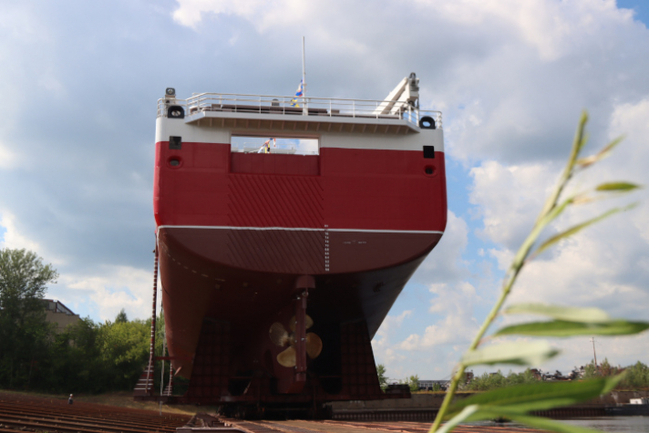 Правительство меняет правила строительства судов-краболовов