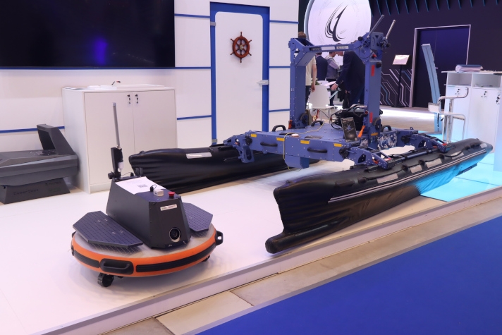 Судостроительная корпорация 'Ак Барс' и Политех показали образец гидрографического робота