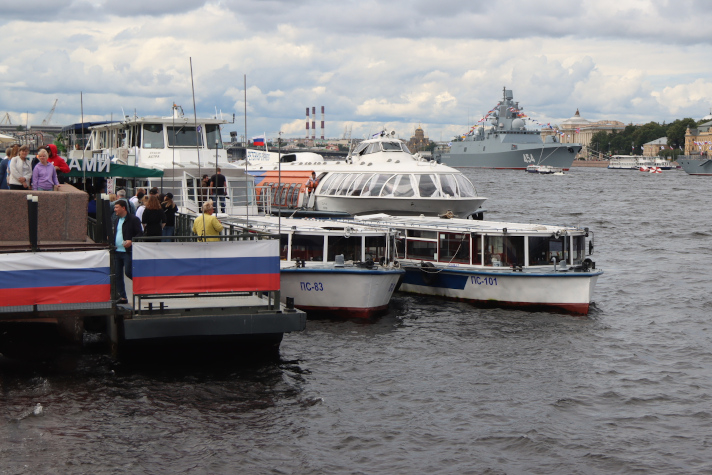 В Петербурге перевезли по внутригородским водным маршрутам более 3,5 млн пассажиров