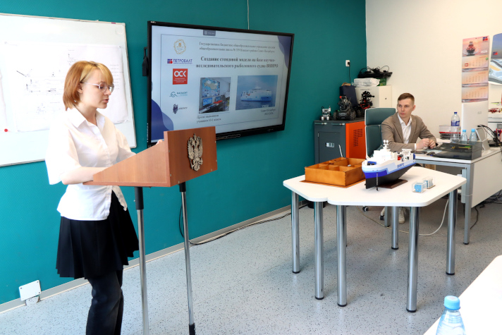 Путь в корабелы начинается со школы