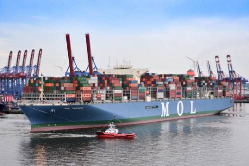 В январе мировой флот пополнит рекордное число контейнеровозов