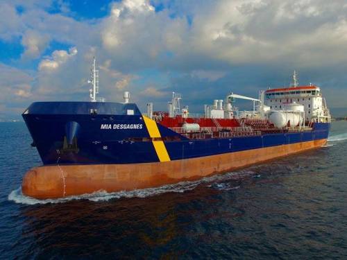 Турция построила первый в мире двухтопливный танкер-химовоз ледового класса