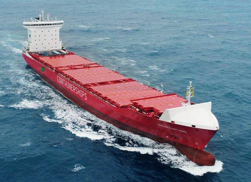 Крупнейший контейнерный перевозчик CMA CGM получил контейнеровоз на СПГ