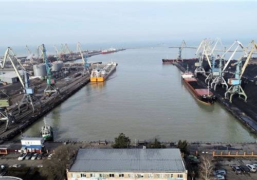 Длина причальной стенки в морском порту Ейск сократилась до 2,3 км
