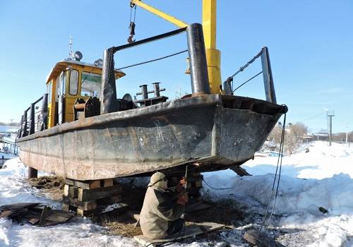 'Канал имени Москвы' завершает межнавигационный ремонт технического флота