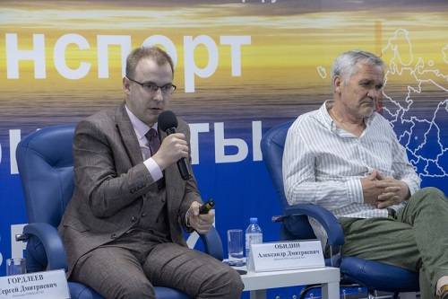 В Нижнем Новгороде обсудили актуальные вызовы для судостроения