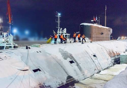 Новейший атомный подводный крейсер 'Князь Олег' отправился на Северный флот