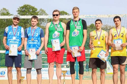 Сборная СПбГМТУ стала победителем чемпионата вузов по пляжному волейболу