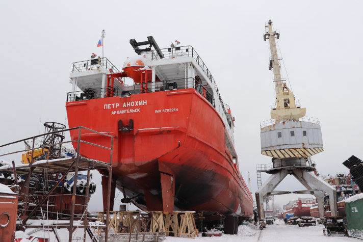 Комплексный ремонт на слипе Архангельской РЭБ флота пройдут 18 судов