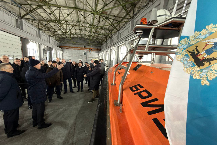 Контейнеры по Архангельской области доставит безэкипажный катер 'Клиппер'