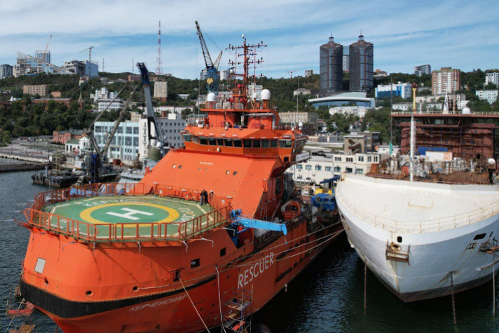 На судне 'Керченский пролив' подготовлены к предъявлению приемной комиссии системы связи