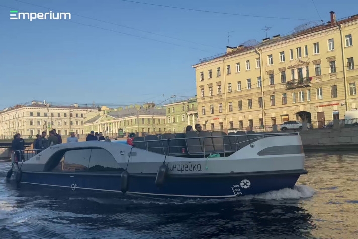 В Петербурге представили электросудно 'Канарейка'