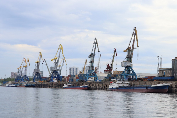 По итогам навигации грузооборот Красноярского речного порта сократился на 4%