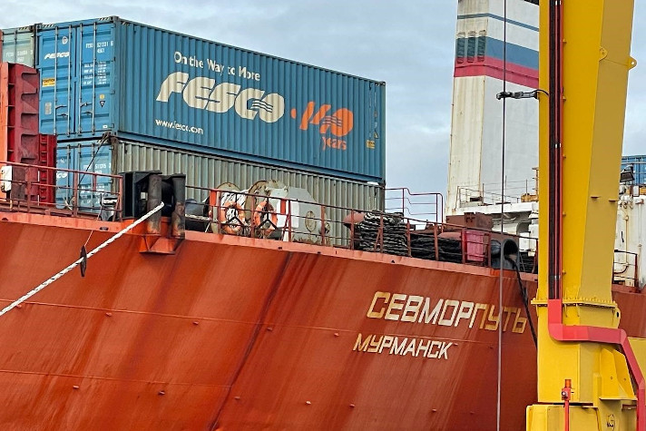 Fesco отправила первую партию контейнеров из Санкт-Петербурга по Севморпути