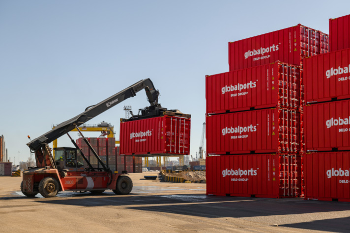 Global Ports создает собственный парк спецконтейнеров для навалочных грузов