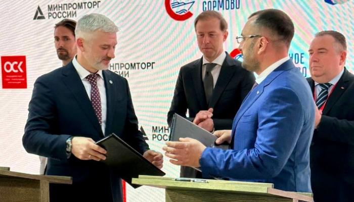 Завод 'Красное Сормово' заключил контракт на строительство крупнейшей серии из 34 сухогрузов
