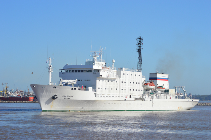 Учёные установили местонахождение двух затопленных судов с радиоактивными отходами на борту