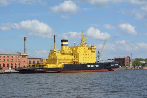 Ледокол 'Капитан Сорокин' прошел ремонт на Кронштадтском морском заводе