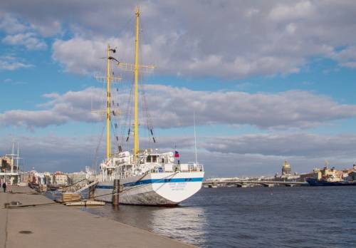 На судне 'Юный балтиец' завершился капитальный ремонт