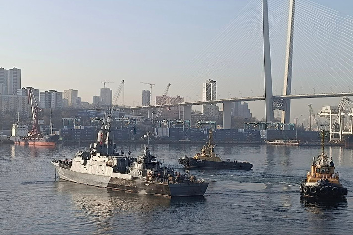 Малый ракетный корабль 'Ржев' приступил к первому этапу ходовых испытаний