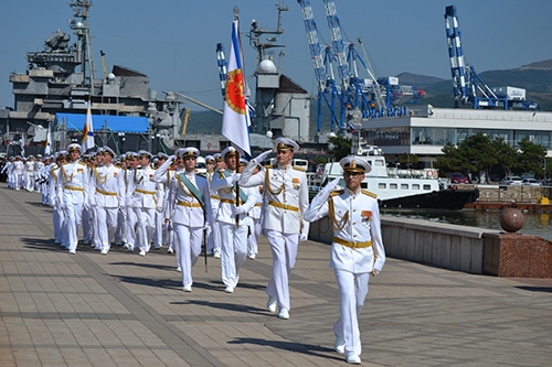 В России отмечается День ВМФ
