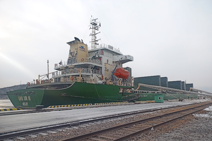 Резидент свободного порта Владивосток впервые отправил партию зерна через порт Зарубино