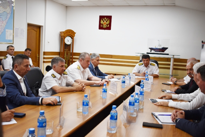 Для Дальневосточного бассейна построят пять балкеров