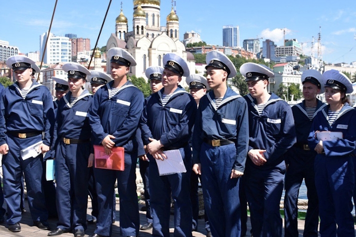 Курсанты МГУ имени адмирала Невельского пройдут плавательную практику на паруснике 'Надежда'