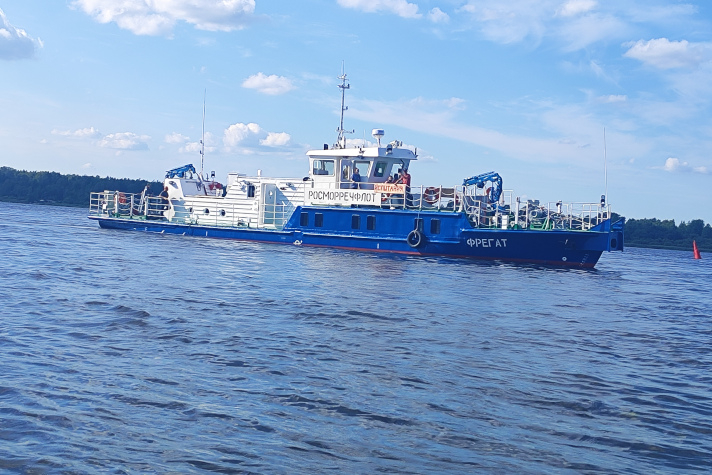 Сданы два обстановочных судна 'Фрегат' и 'Буревестник'