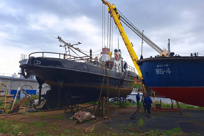 Волжский филиал 'Канала имени Москвы' ведёт работы по обслуживанию гидротехнических сооружений