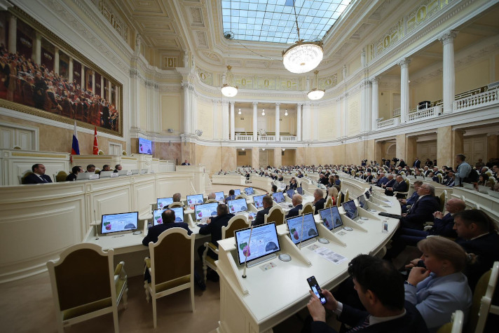 На форуме 'RAO/CIS Offshore 2025' обсудили транспортное обеспечение стратегических приоритетов России в Арктике