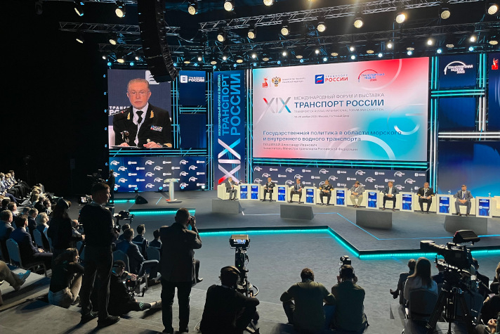 Разрабатывается законопроект о закреплении грузовой базы за российскими судовладельцами