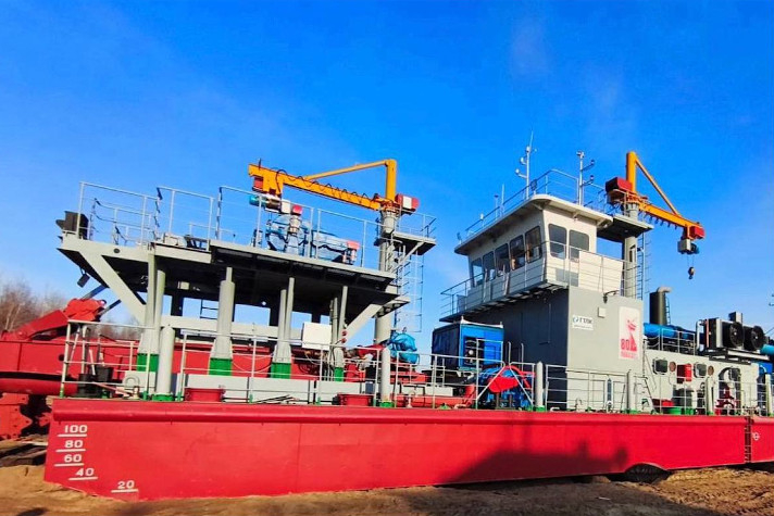 Администрация 'Обь-Иртышводпуть' готовит к вводу в эксплуатацию новый земснаряд