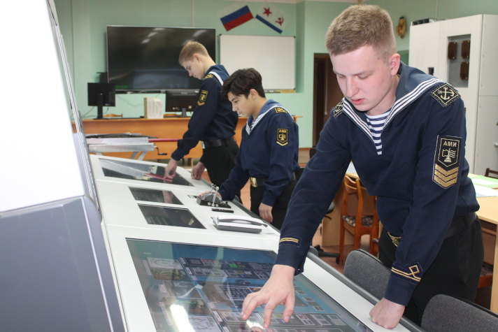 Арктический морской институт имени В.И. Воронина отмечает 245-летие