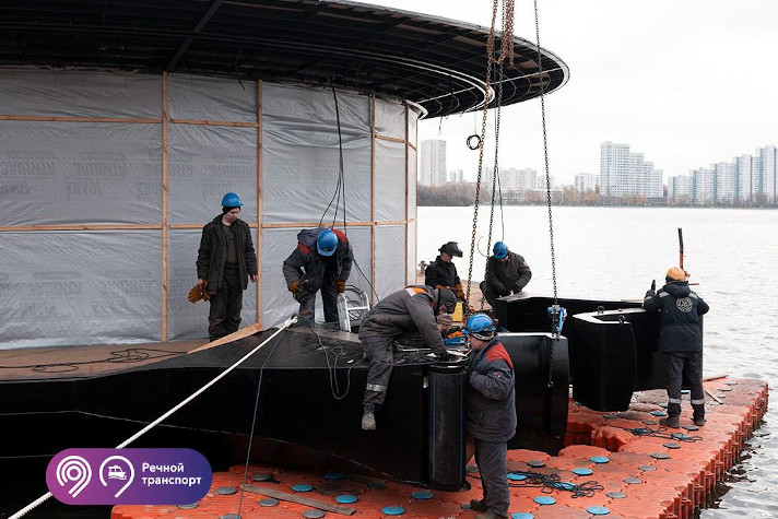 В Москву из Перми прибыли пять новых причалов для электросудов