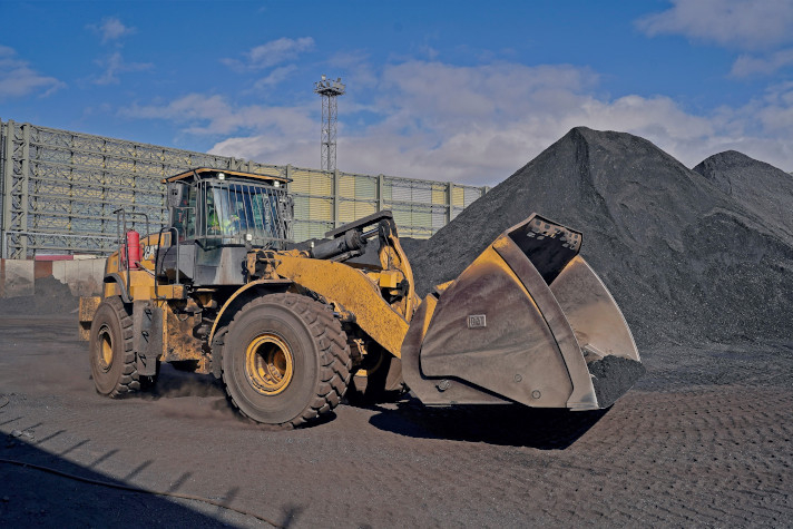 Предприятия 'Портового Альянса' нарастили грузооборот в ноябре на 26%