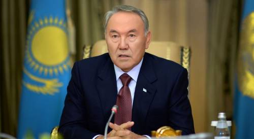 Президент Казахстана считает перспективным строительство судоходного канала 'Евразия'