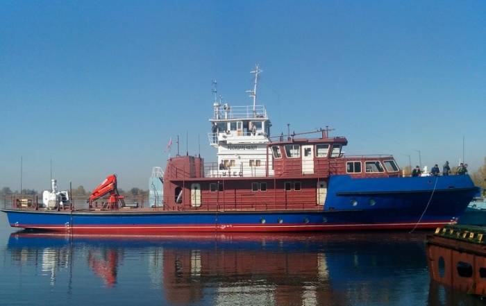 Новое судно для Байкало-Ангарского бассейна спущено на воду