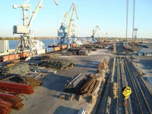 Каспийские порты лидируют по темпу роста грузооборота