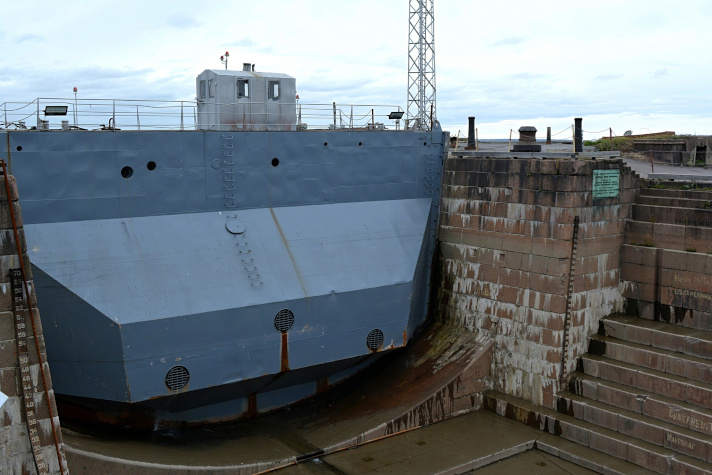 На Кронштадтском морском заводе завершен ремонт батопорта дока имени Сургина